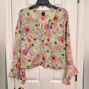 XOXO Jeans Floral Cotton Top Scoop Neck Long Sleeve Angel Sleeve Cuff Feminine